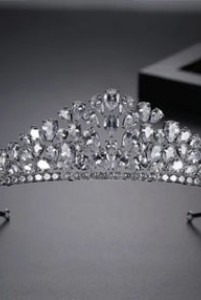 Exquisite crown