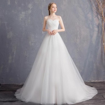 Wedding dress 2021 new bride slim tube top Sen Hepburn simple dream super fairy vibrato long tail light