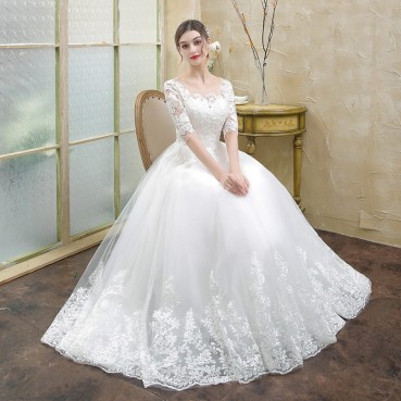 The main wedding dress female 2021 new winter Korean bride long-sleeved sen lace tail is thin and thin wedding dress