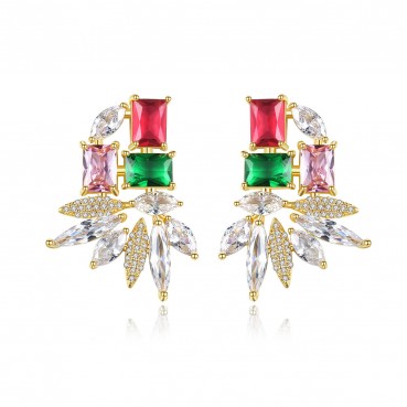 Maple female European and American trendy fashion temperament earrings, new creative earrings manufacturers wholesale