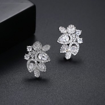 Qianye new European and American fashion copper inlaid zircon earrings womens sweet earrings factory wholesale