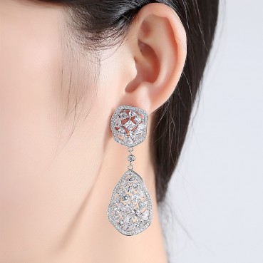 Qingge Manwu Earrings AAA Zircon Inlaid European and American Fashion Atmospheric Earrings Manufacturers Wholesale