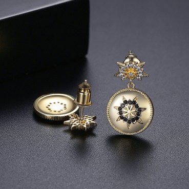 Ice 谰 female golden fashion new earrings Korean creative sweet temperament earrings