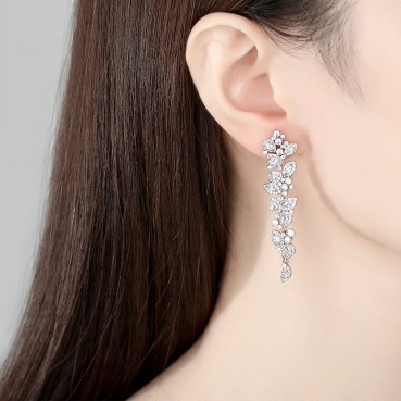 2021 creative Korean fashion new style earrings, personality cold style womens earrings