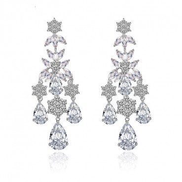 AAA Fashion and Beautiful Korean Zircon Earrings Prom Bride Accessories