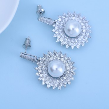 Copper Inlaid 3A Zircon Fashion Pearl Womens Earrings Wholesale Gifts