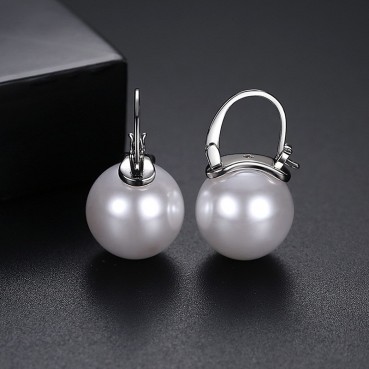 Personalized new female copper inlaid pearl earrings fashion temperament earrings