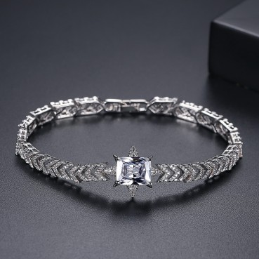 Huan Shan fashion copper inlaid zircon bracelet Korean version of real gold plating womens bracelet