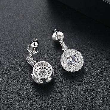 Psychedelic earrings AAA zircon temperament simple white collar earrings factory wholesale