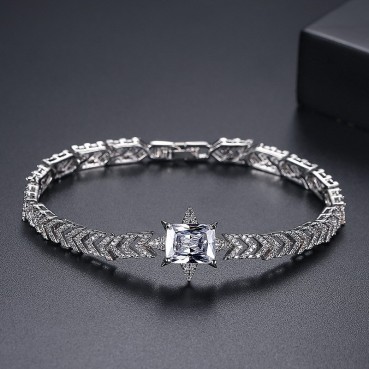 Huan Shan fashion copper inlaid zircon bracelet Korean version of real gold plating womens bracelet