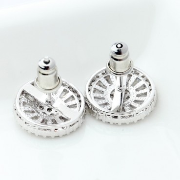 Heart of the Soul Earrings AAA Small Round Ladder Cubic Zirconia Pave Disc Earrings Commuter Manufacturers