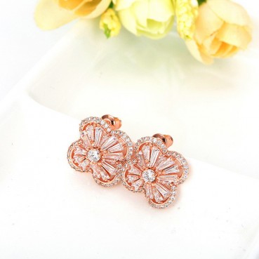 Nights little thought earrings Korean style popular four-leaf ladies earrings AAA zircon earrings factory wholesale