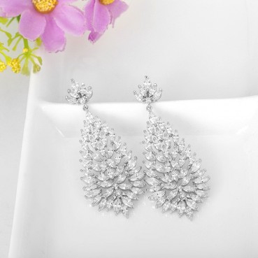 AAA zircon love long earrings fashion bridal dinner European and American earrings earrings wholesale gifts