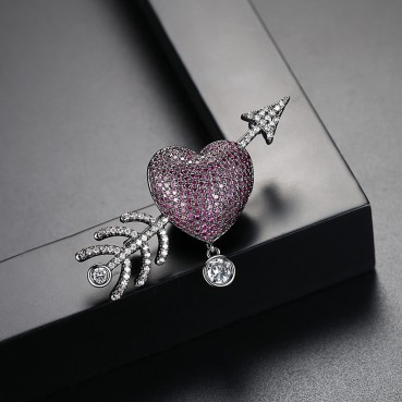 Picchute Arrow Brooch AAA Zircon New Korean Fashion Womens Heart-shaped Corsage Jacket Pin