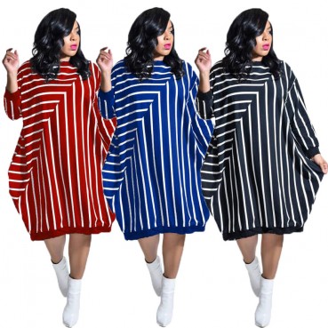 Autumn new independent stand European and American striped loose large size long-sleeved pocket dress