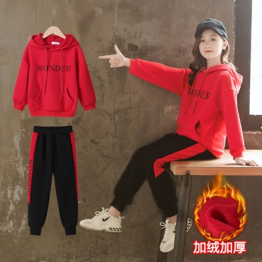 Girls spring sports suit 2021 new sweater net red western style autumn two-piece fashion big childrens clothing trend