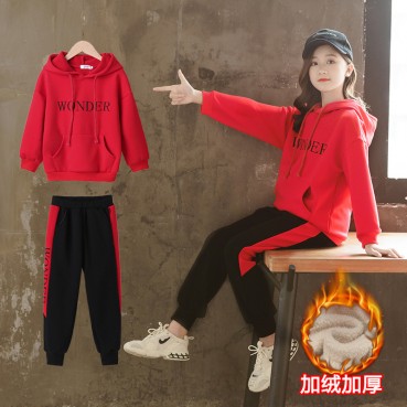 Girls spring sports suit 2021 new sweater net red western style autumn two-piece fashion big childrens clothing trend