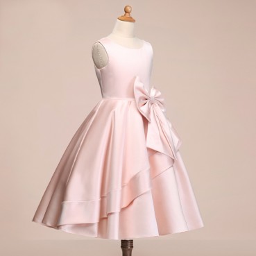 Childrens dress, girls evening dress, big boy host, performance dress, piano performance was thin, satin elegant