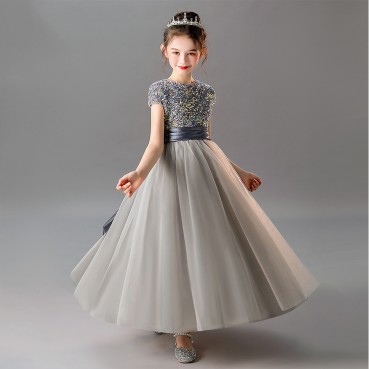 Childrens dress, cello performance, childrens princess dress, small host, birthday piano performance, catwalk costume