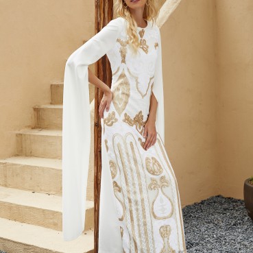 White long-sleeved golden positioning embroidery middle east dress robe abaya