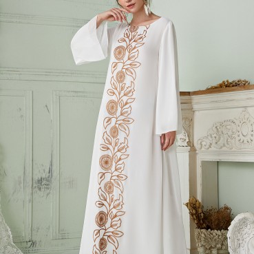 White high-density pearl chiffon embroidered robe dress Middle East Dubai holiday travel long dress