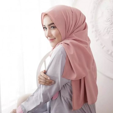 Muslim solid color headscarf pearl chiffon simple atmosphere factory spot support