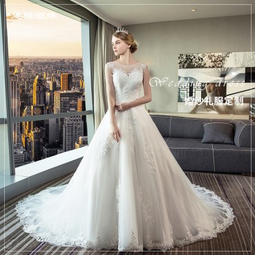 Bride wedding mesh lace embroidery long tail waist 2021 new white shoulder Korean wedding dress