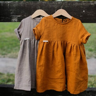 INS new girl cotton and linen dress Europe and the United States solid color girl casual pleated skirt childrens dress