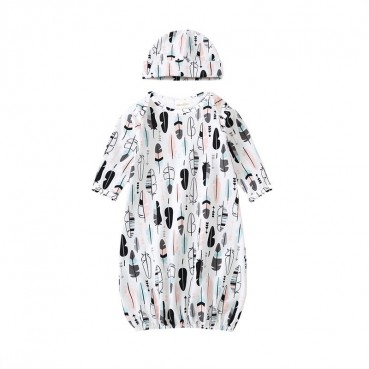 Childrens clothing INS new explosion hat + long-sleeved piece of clothing baby baby walking sleeping bag