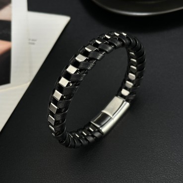 Jewelry wholesale European and American personality fashion trend stainless steel stitching woven men's magnetic buckle leather bracelet