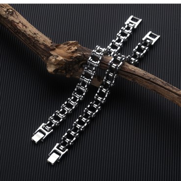 Factory direct sales of hot bracelet titanium steel men's bracelet rock personalized locomotive chain bicycle bracelet