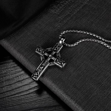 Jewelry source retro niche design cross pendant hip -hop street stainless steel necklace men