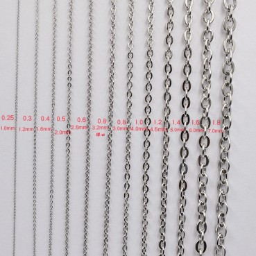 304 stainless steel flat cross chain hammer flat round cross chain women's collarbone chain men's hip-hop chain simple welded steel decoration