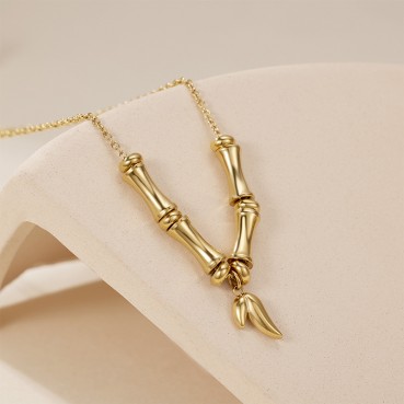 2024 new gold bamboo necklace for women, versatile and high-end, titanium steel color not fading collarbone chain, niche, light luxury, winter