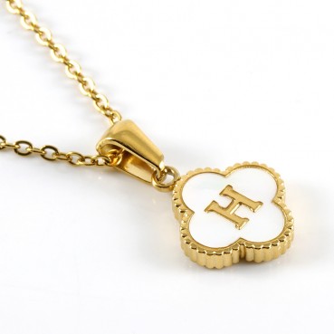 New Clover Pendant Stainless Steel 18K Gold Necklace Ins Style European and American Simple Shell Letter Clavicle Chain Necklace